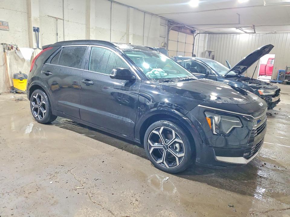2023 Kia Niro მანქანა იყიდება აუქციონზე, vin: KNDCR3LE3P5048102, აუქციონის ნომერი: 68760526