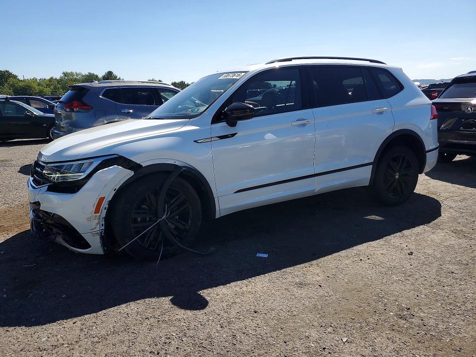 2022 Volkswagen Tiguan მანქანა იყიდება აუქციონზე, vin: 3VV8B7AX2NM133494, აუქციონის ნომერი: 68673616