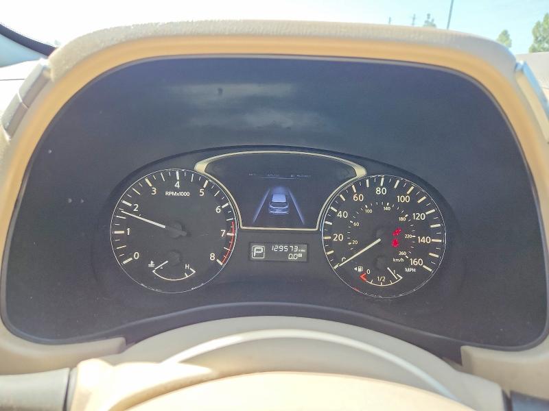 2015 Nissan Pathfinder მანქანა იყიდება აუქციონზე, vin: 5N1AR2MM7FC710891, აუქციონის ნომერი: 70908106
