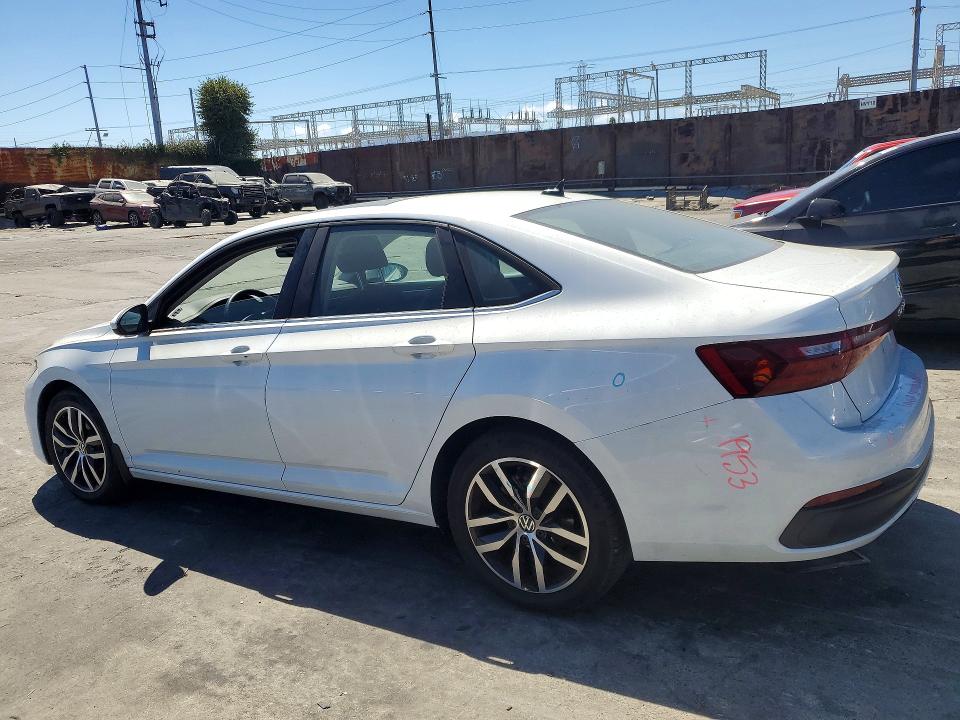 67841076 :رقم المزاد ، 3VW7X7BU8SM018570 vin ، 2025 Volkswagen Jetta مزاد بيع
