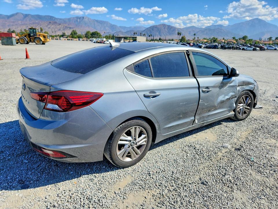 69828416 :رقم المزاد ، KMHD84LF8KU745491 vin ، 2019 Hyundai Elantra مزاد بيع