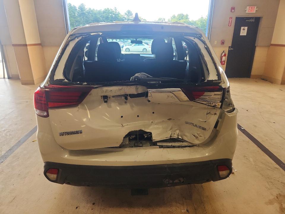 Продажа на аукционе авто 2017 Mitsubishi Outlander, vin: JA4AZ2A32HZ064301, номер лота: 68973706