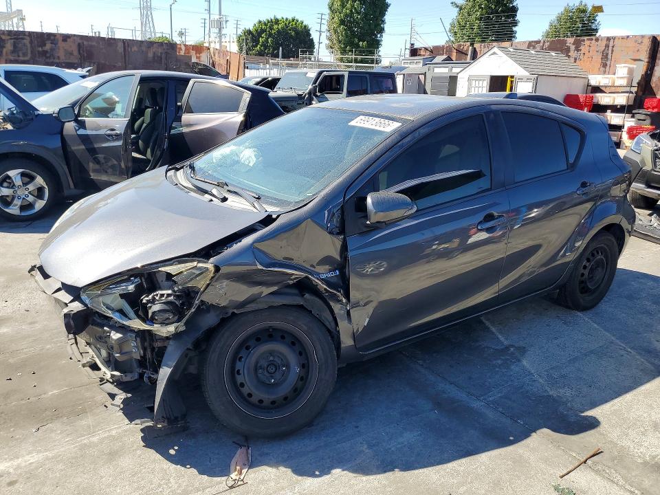 2016 Toyota Prius C მანქანა იყიდება აუქციონზე, vin: JTDKDTB3XG1139112, აუქციონის ნომერი: 69913666