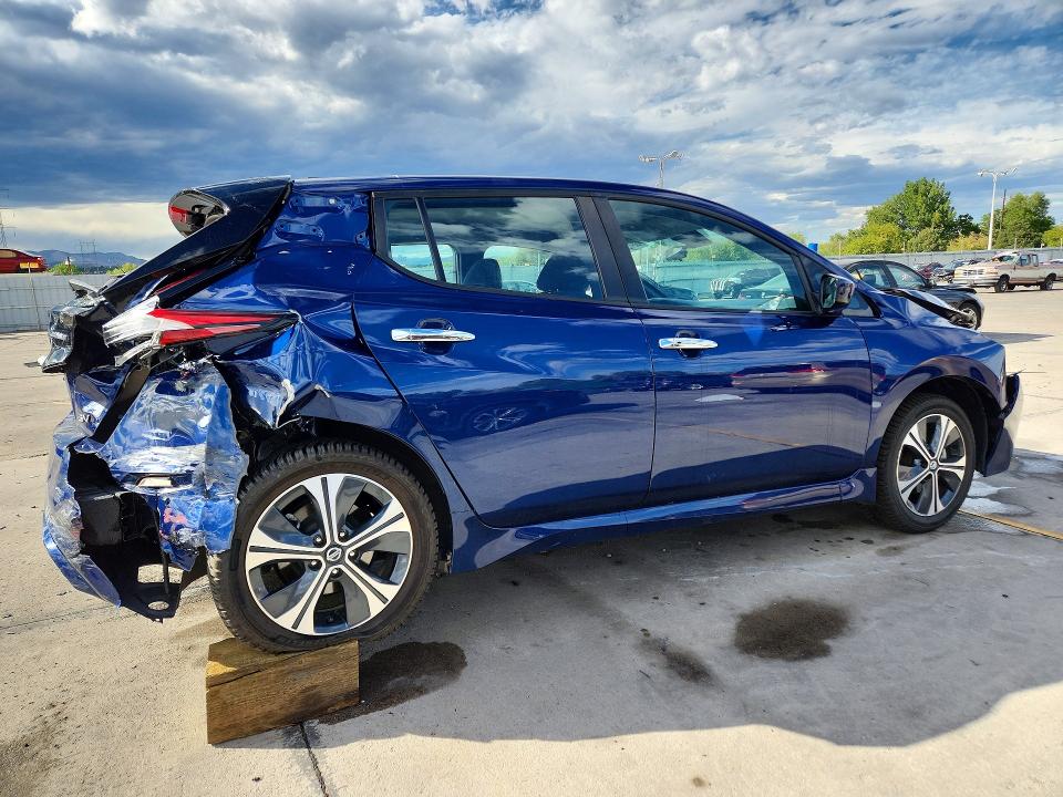 2022 Nissan Leaf მანქანა იყიდება აუქციონზე, vin: 1N4AZ1CV3NC557956, აუქციონის ნომერი: 68433726