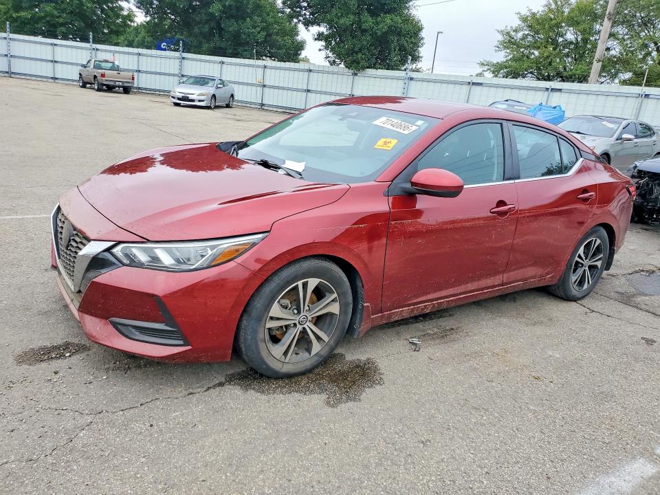70140686 :رقم المزاد ، 3N1AB8CV3MY330380 vin ، 2021 Nissan Sentra مزاد بيع