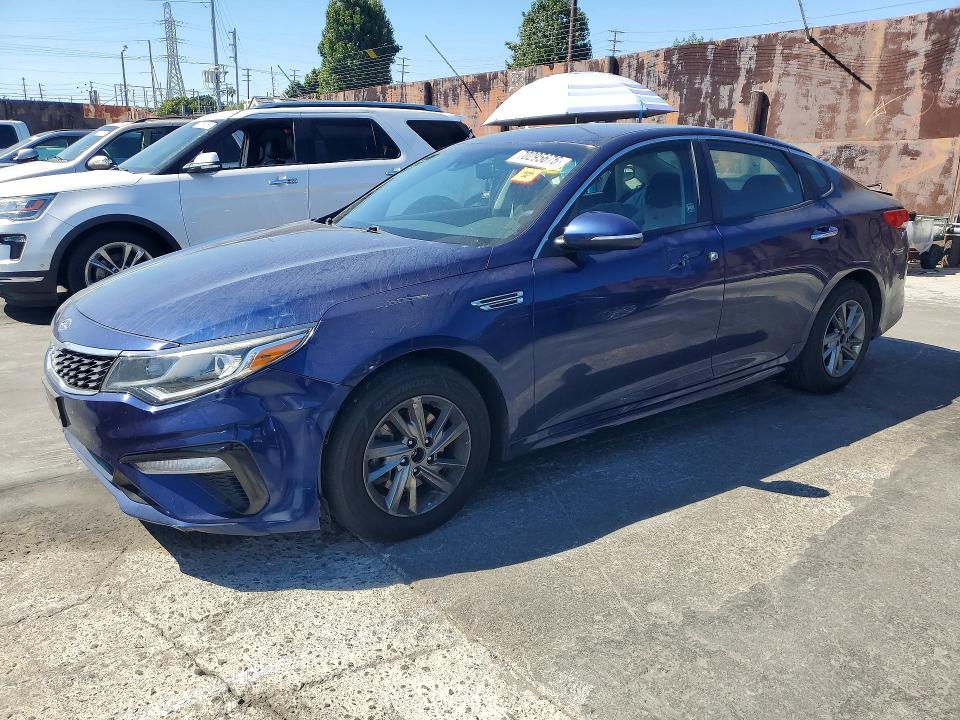2019 Kia Optima მანქანა იყიდება აუქციონზე, vin: 5XXGT4L37KG324115, აუქციონის ნომერი: 70295676