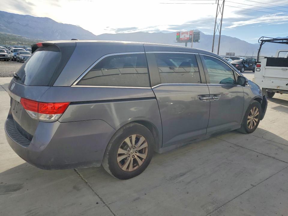 67711266 :رقم المزاد ، 5FNRL5H67EB123730 vin ، 2014 Honda Odyssey مزاد بيع