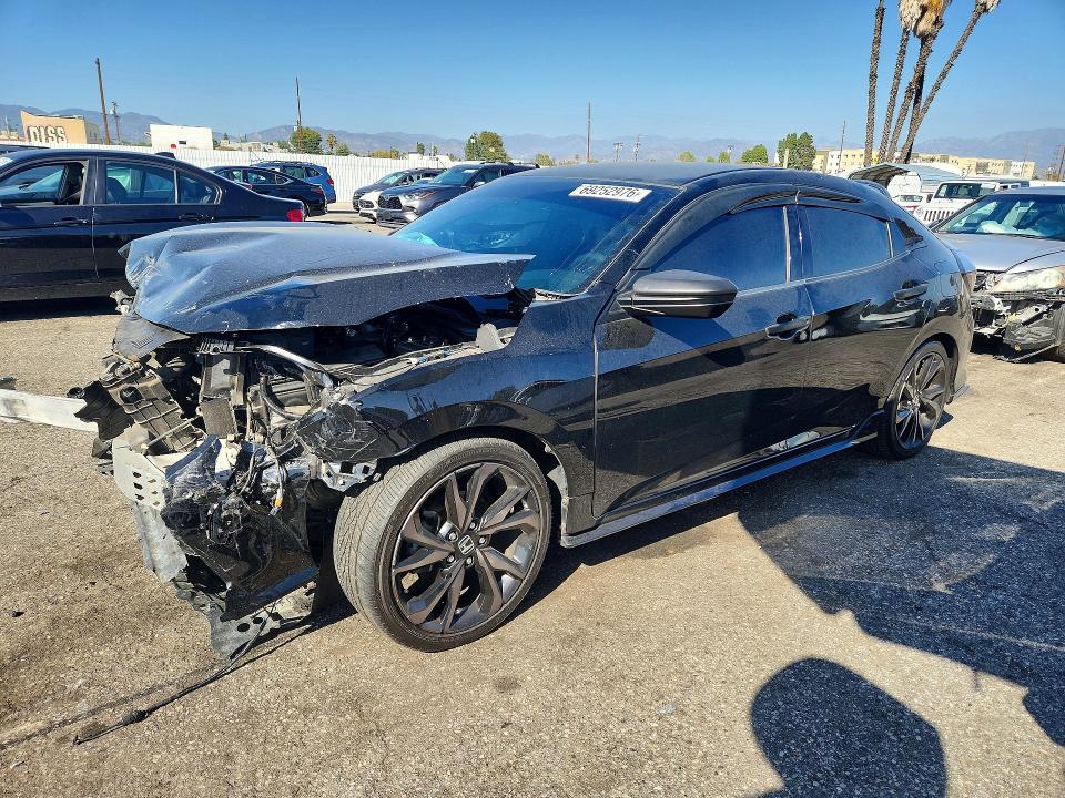 Продажа на аукционе авто 2018 Honda Civic, vin: SHHFK7H4XJU417616, номер лота: 69252976
