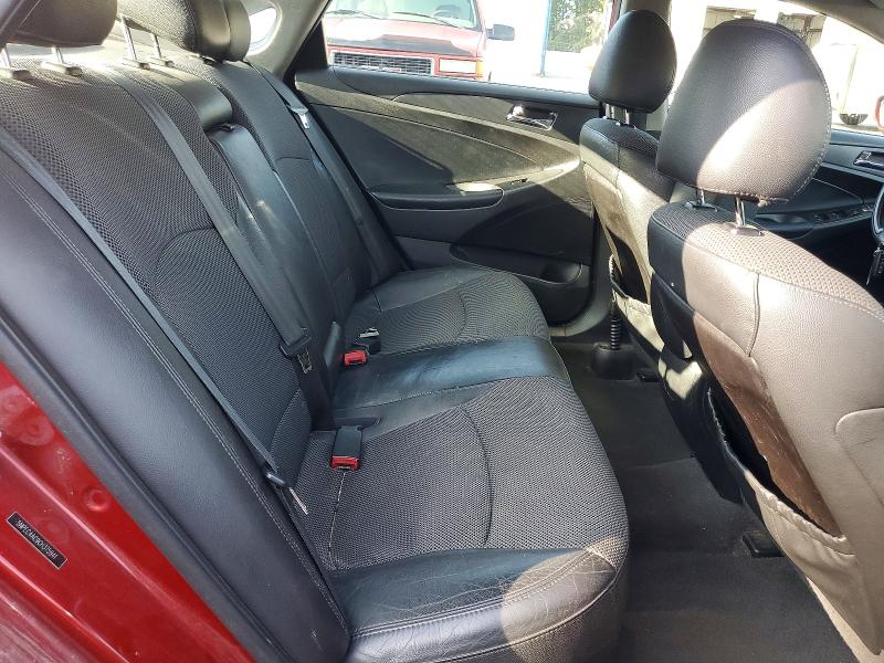 68653576 :رقم المزاد ، 5NPEC4AC9CH375941 vin ، 2012 Hyundai Sonata مزاد بيع