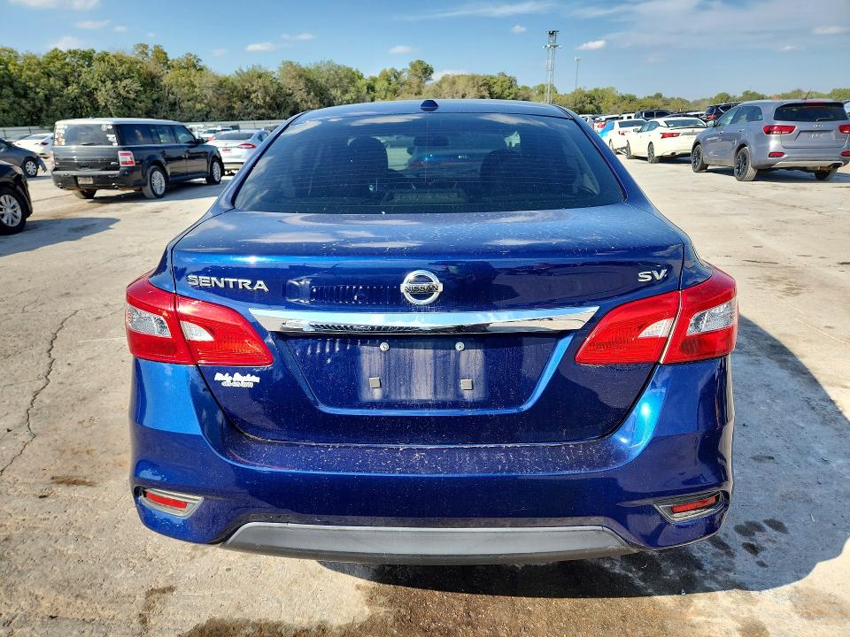 2017 Nissan Sentra მანქანა იყიდება აუქციონზე, vin: 3N1AB7AP9HL647727, აუქციონის ნომერი: 70896836