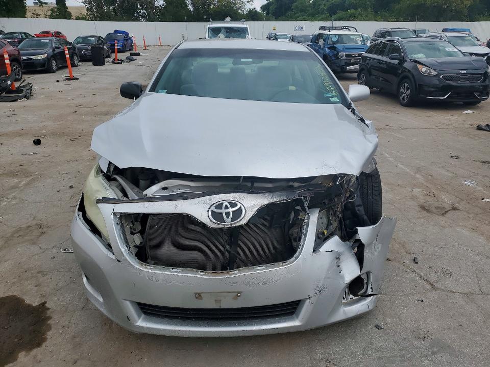 Продаж на аукціоні авто 2011 Toyota Camry, vin: 4T1BF3EK8BU664136, номер лоту: 67912506