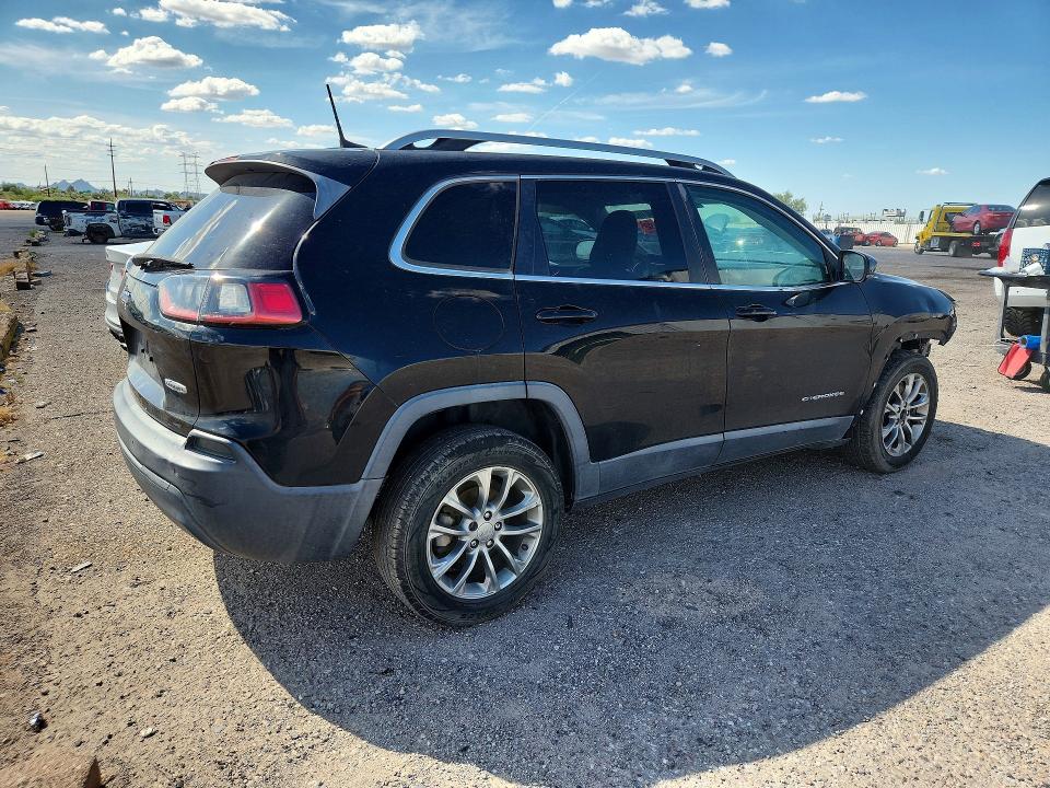 69016236 :رقم المزاد ، 1C4PJLLB4KD370745 vin ، 2019 Jeep Cherokee مزاد بيع