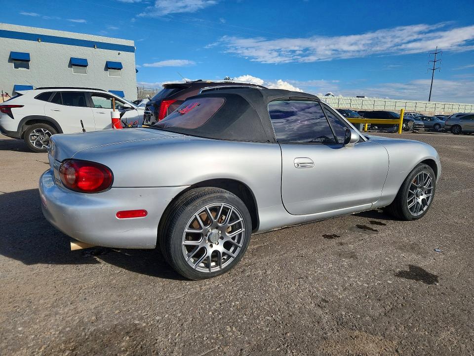 2001 Mazda Mx-5 Miata მანქანა იყიდება აუქციონზე, vin: JM1NB353510204069, აუქციონის ნომერი: 68946806