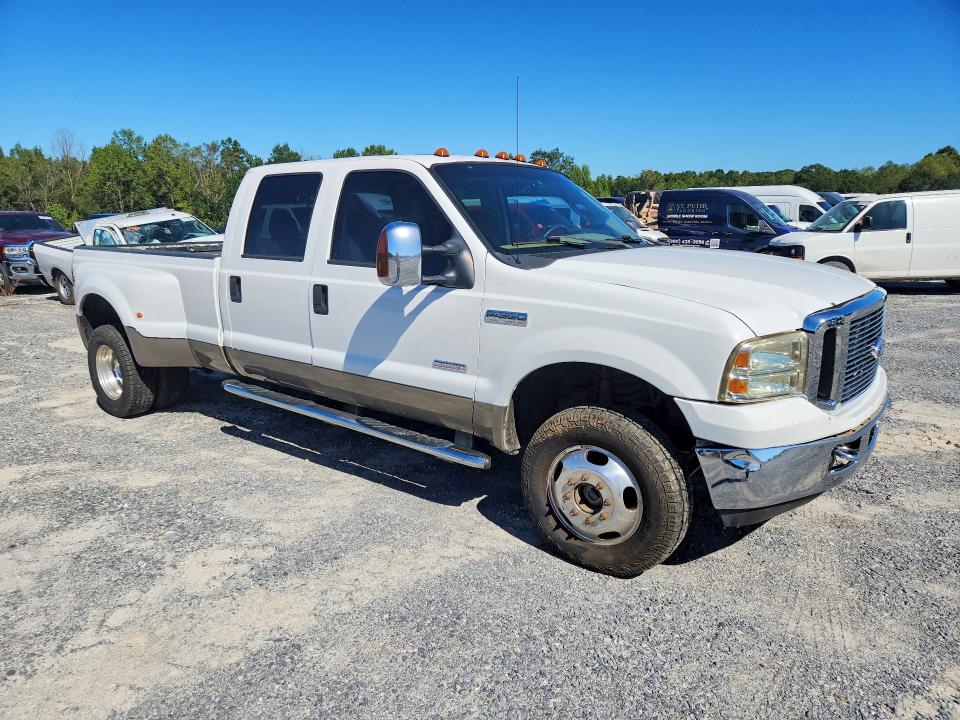 70130426 :رقم المزاد ، 1FTWW33PX7EA51134 vin ، 2007 Ford F350 مزاد بيع