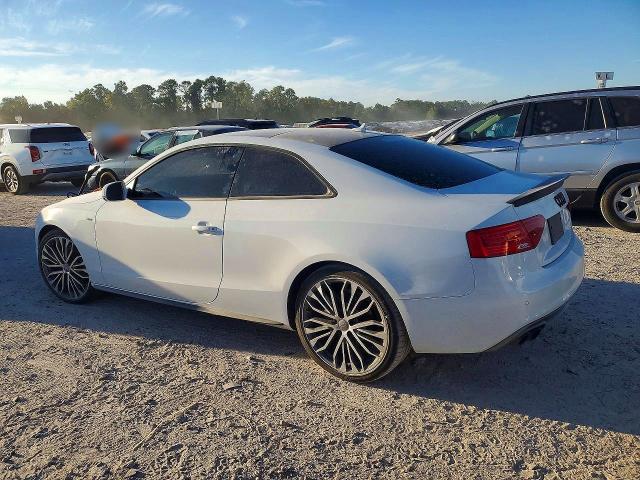 2016 Audi A5 მანქანა იყიდება აუქციონზე, vin: WAUM2AFR7GA050029, აუქციონის ნომერი: 70287396