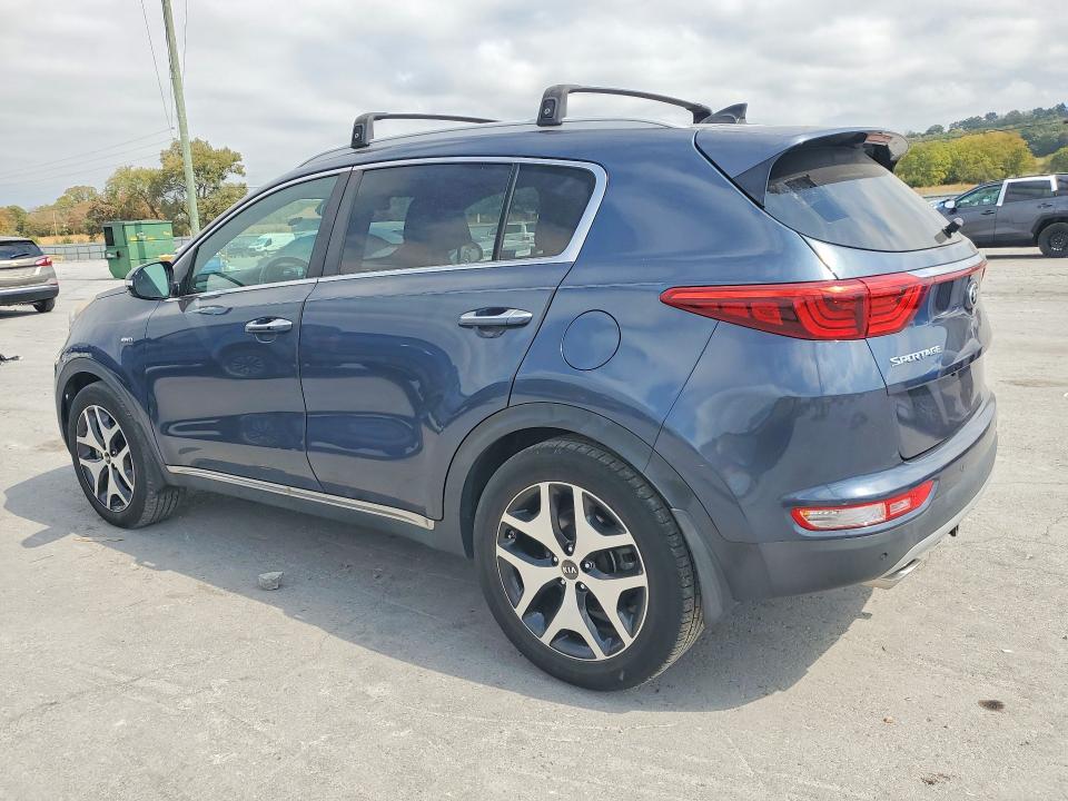 70028956 :رقم المزاد ، KNDPRCA61H7245014 vin ، 2017 Kia Sportage مزاد بيع