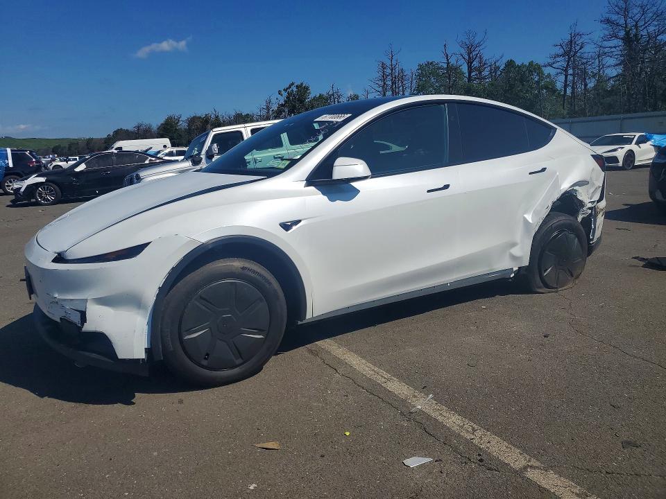 67700666 :رقم المزاد ، 7SAYGDED8TA735431 vin ، 2026 Tesla Model Y مزاد بيع