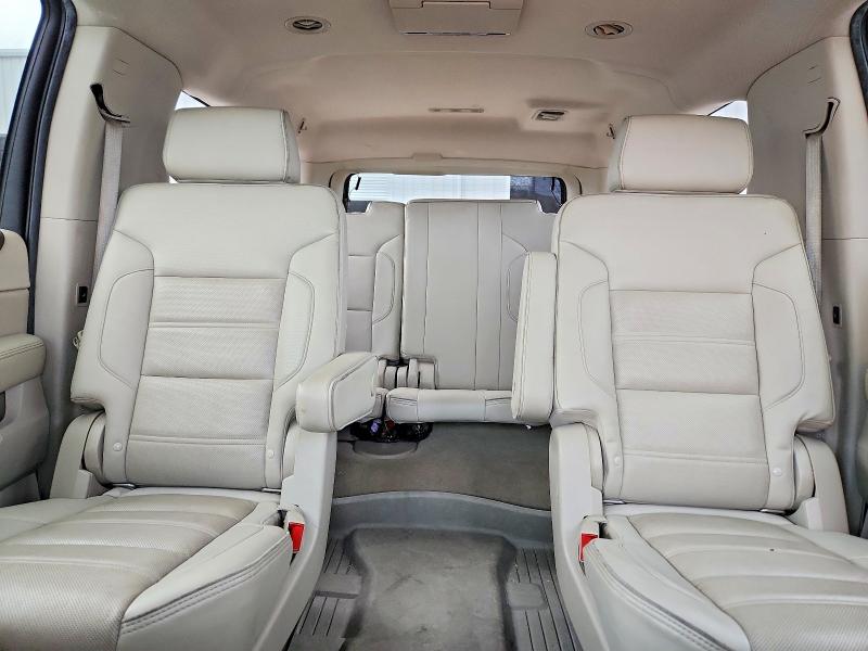 Продажа на аукционе авто 2019 Gmc Yukon Xl, vin: 1GKS1HKJ3KR215417, номер лота: 70368206