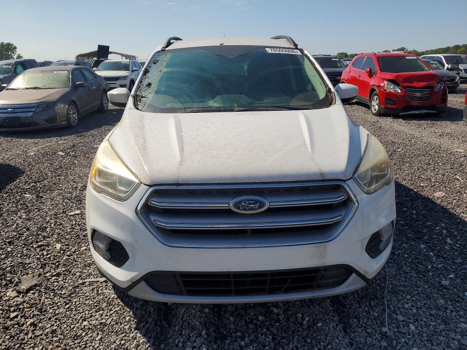 Продажа на аукционе авто 2017 Ford Escape, vin: 1FMCU0GD0HUE69244, номер лота: 70505006