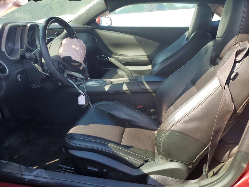 67732726 :رقم المزاد ، 2G1FF1E33F9159975 vin ، 2015 Chevrolet Camaro مزاد بيع