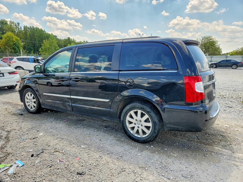 2015 Chrysler Town & Country მანქანა იყიდება აუქციონზე, vin: 2C4RC1BG2FR552371, აუქციონის ნომერი: 67257286