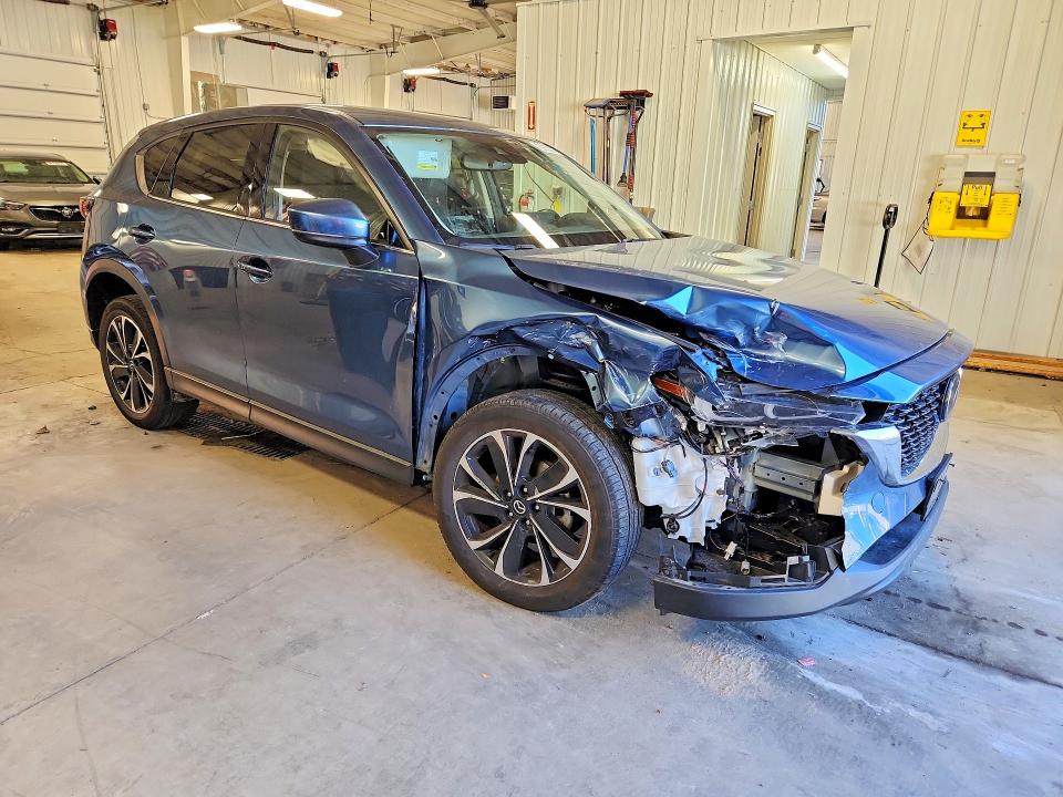 69032926 :رقم المزاد ، JM3KFBDM3P0224672 vin ، 2023 Mazda Cx-5 مزاد بيع