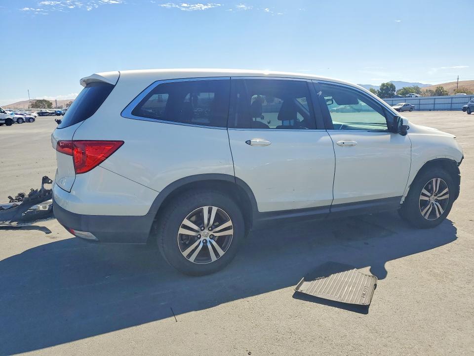 Продаж на аукціоні авто 2016 Honda Pilot, vin: 5FNYF5H53GB024058, номер лоту: 68631926