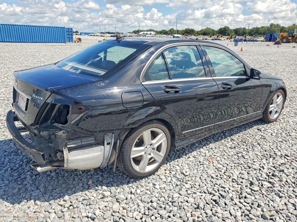 67996346 :رقم المزاد ، WDDGF8BB8BR165227 vin ، 2011 Mercedes-benz C مزاد بيع