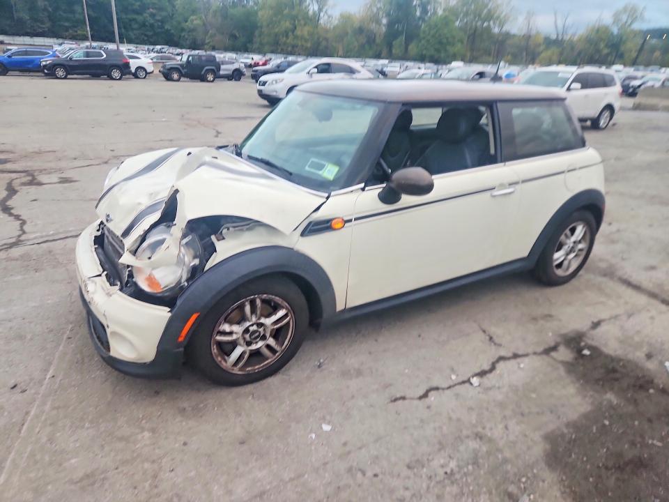 Продажа на аукционе авто 2013 Mini Cooper, vin: WMWSU3C51DT545924, номер лота: 70826506