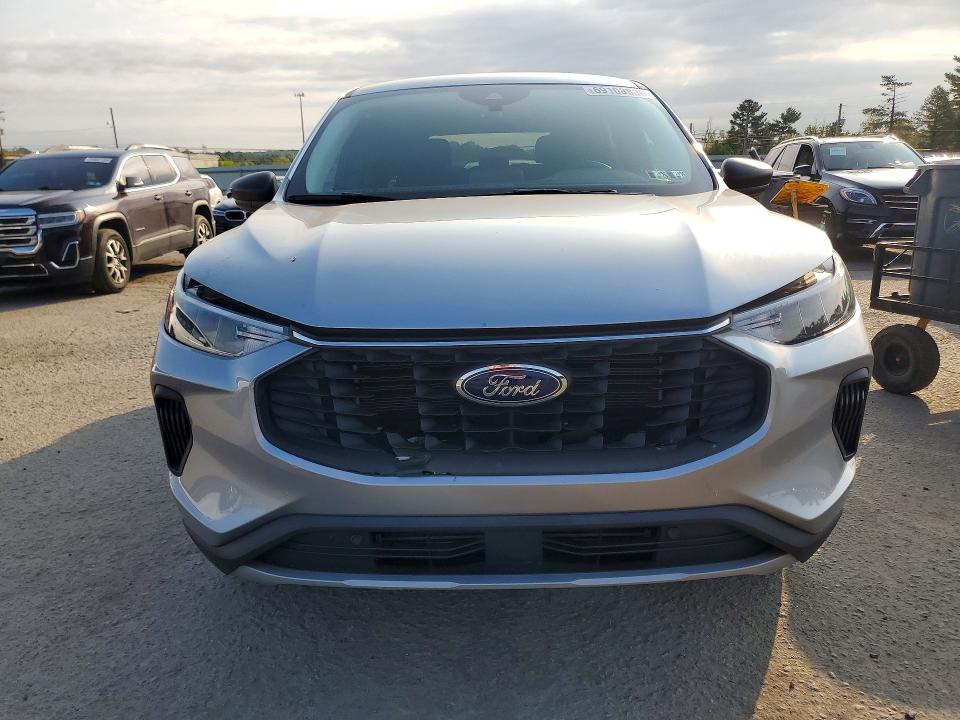 Продажа на аукционе авто 2023 Ford Escape, vin: 1FMCU9GN9PUB17789, номер лота: 69108836