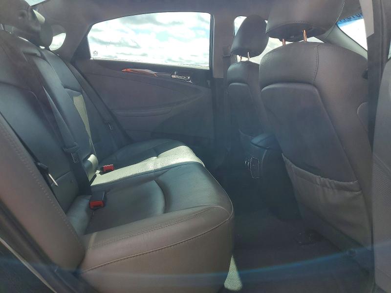 69015416 :رقم المزاد ، 5NPEC4AB3CH411131 vin ، 2012 Hyundai Sonata مزاد بيع