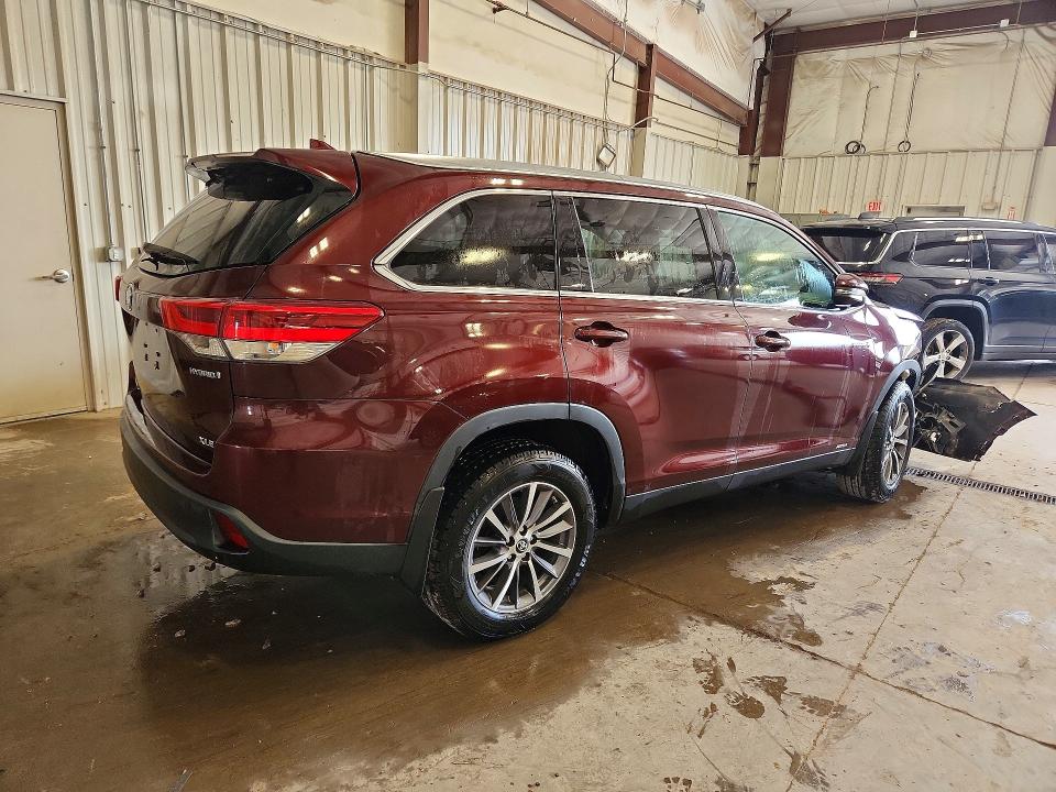 Продажа на аукционе авто 2019 Toyota Highlander Hybrid, vin: 5TDJGRFH1KS063612, номер лота: 68239196