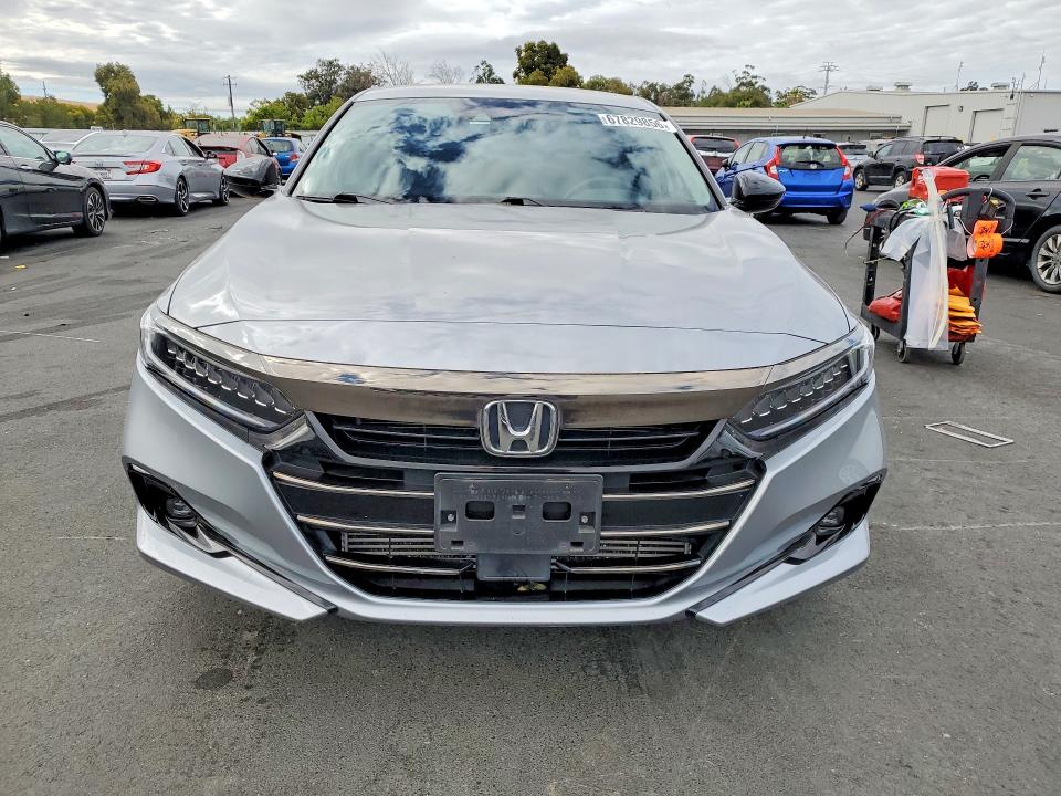 Продаж на аукціоні авто 2022 Honda Accord, vin: 1HGCV1F48NA039517, номер лоту: 67829856