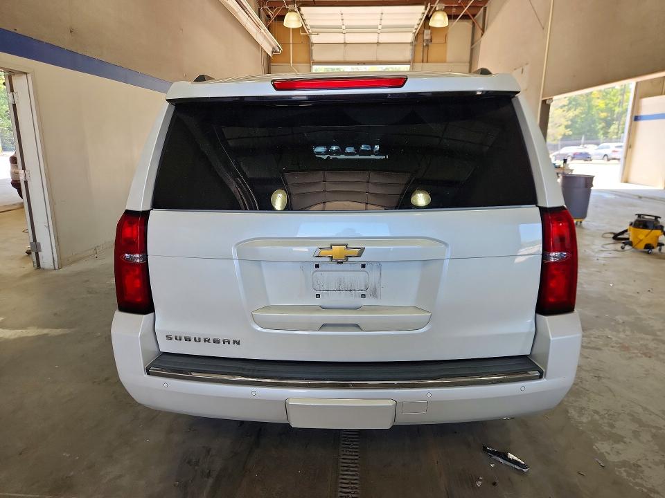 Продаж на аукціоні авто 2015 Chevrolet Suburban, vin: 1GNSKKKC4FR257289, номер лоту: 67474026