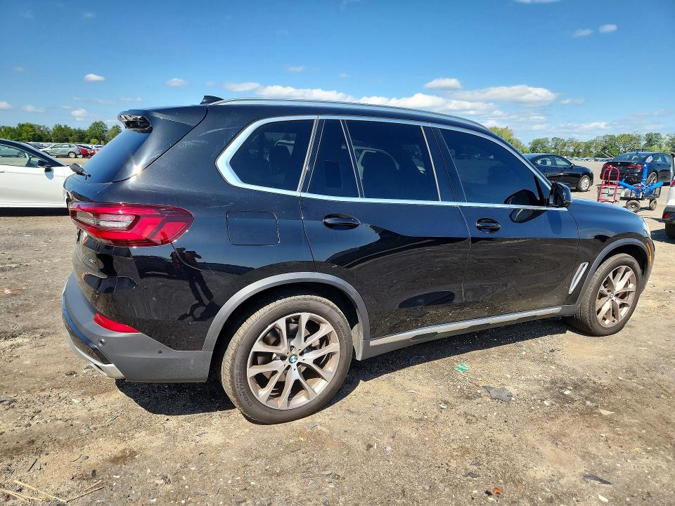 68732076 :رقم المزاد ، 5UXCR6C02P9N45834 vin ، 2023 Bmw X5 مزاد بيع