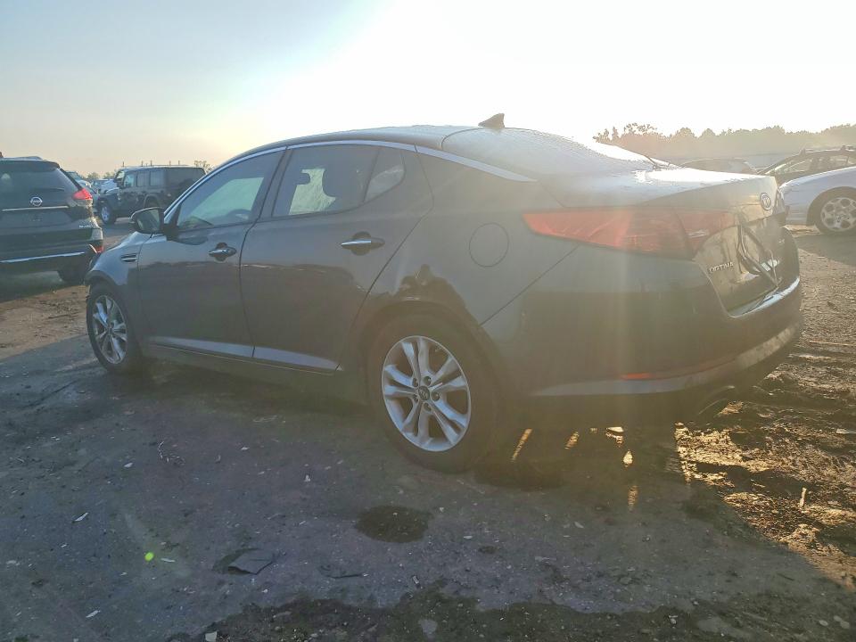 Продажа на аукционе авто 2011 Kia Optima, vin: KNAGN4A65B5146424, номер лота: 67814326