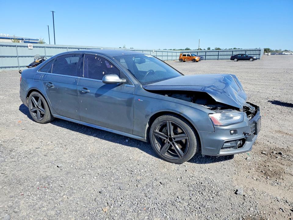 69187376 :رقم المزاد ، WAUKFCFL7FN027649 vin ، 2015 Audi A4 مزاد بيع