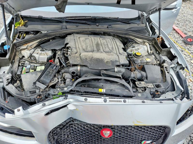 2017 Jaguar F-pace მანქანა იყიდება აუქციონზე, vin: SADCM2BV8HA060625, აუქციონის ნომერი: 69516486