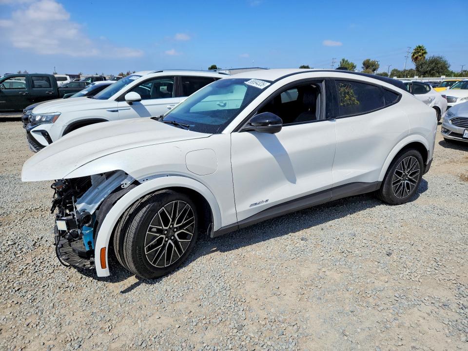 Продаж на аукціоні авто 2025 Ford Mustang Mach-e, vin: 3FMTK3R73SMA51576, номер лоту: 68894326