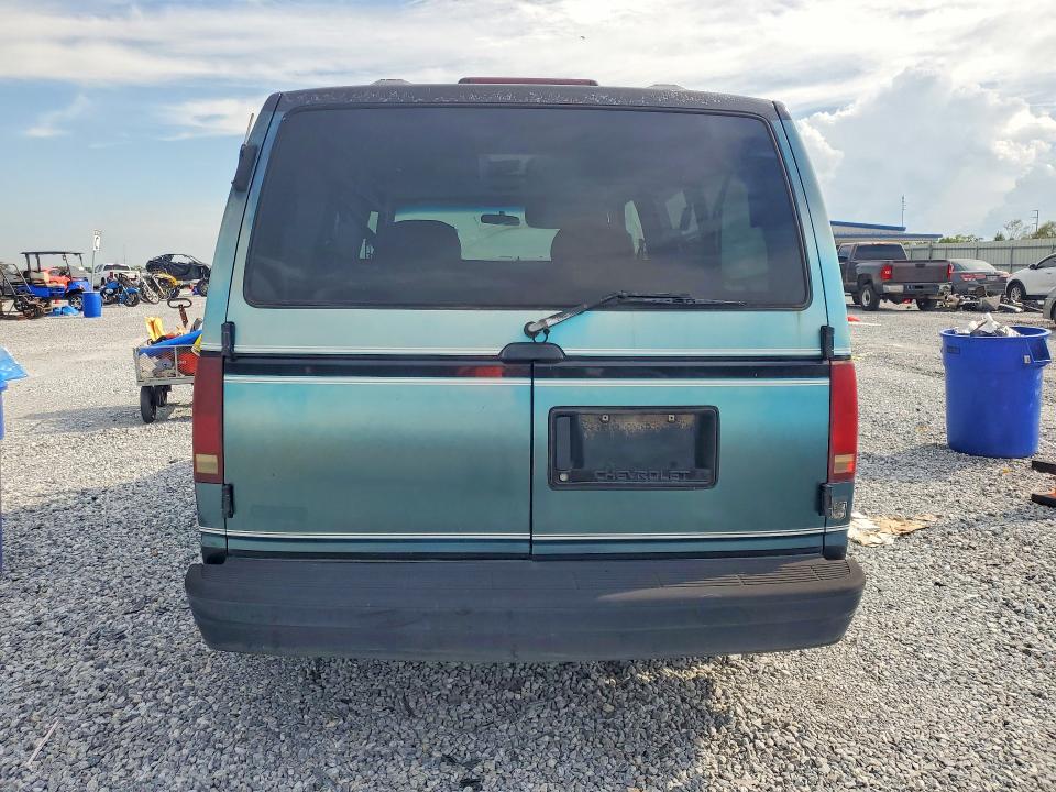 Auction sale of the 1995 Chevrolet Astro, vin: 1GBDM19W2SB228435, lot number: 67918446