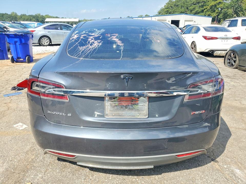 68843926 :رقم المزاد ، 5YJSA1E47GF115858 vin ، 2016 Tesla Model S مزاد بيع