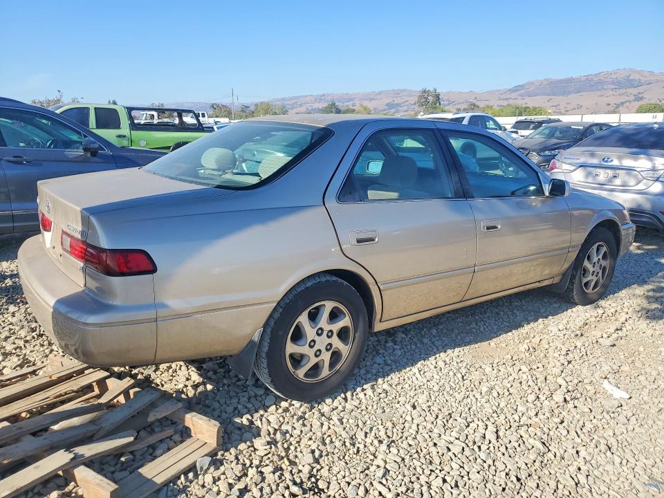 1999 Toyota Camry მანქანა იყიდება აუქციონზე, vin: JT2BF22K1X0184448, აუქციონის ნომერი: 70044956