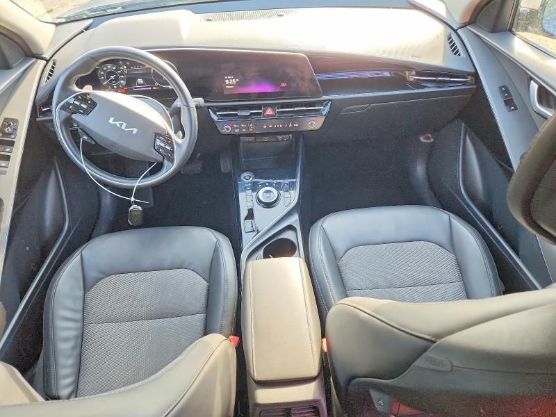 69038036 :رقم المزاد ، KNDCR3L1XP5045954 vin ، 2023 Kia Niro مزاد بيع