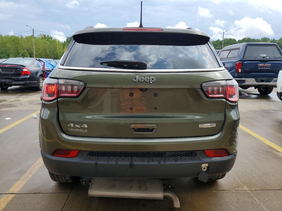 67939376 :رقم المزاد ، 3C4NJDBB0KT661641 vin ، 2019 Jeep Compass مزاد بيع