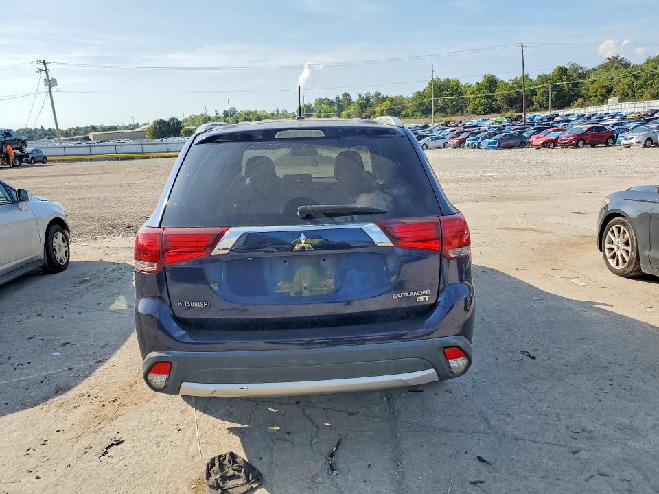 Продаж на аукціоні авто 2016 Mitsubishi Outlander, vin: JA4JZ4AX4GZ010320, номер лоту: 67882466