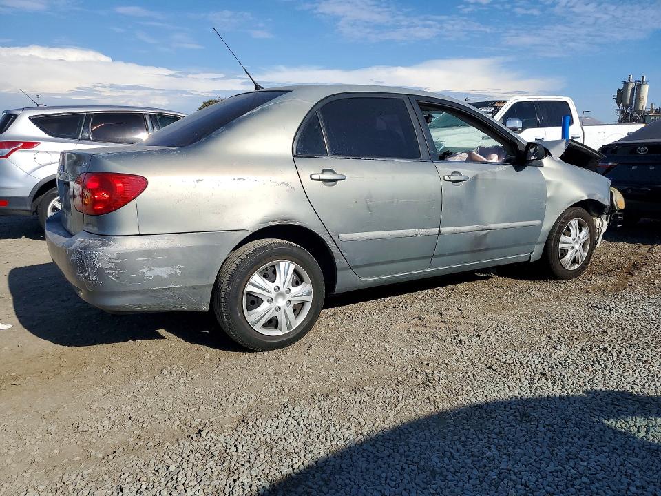 2004 Toyota Corolla მანქანა იყიდება აუქციონზე, vin: 1NXBR32E44Z336771, აუქციონის ნომერი: 68607626