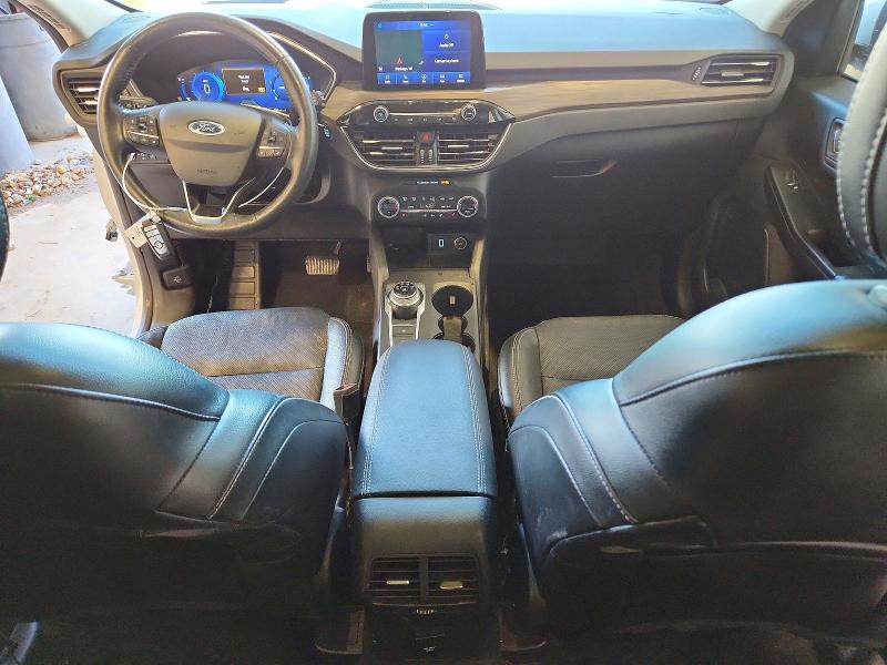 69871346 :رقم المزاد ، 1FMCU9J98LUA96312 vin ، 2020 Ford Escape مزاد بيع