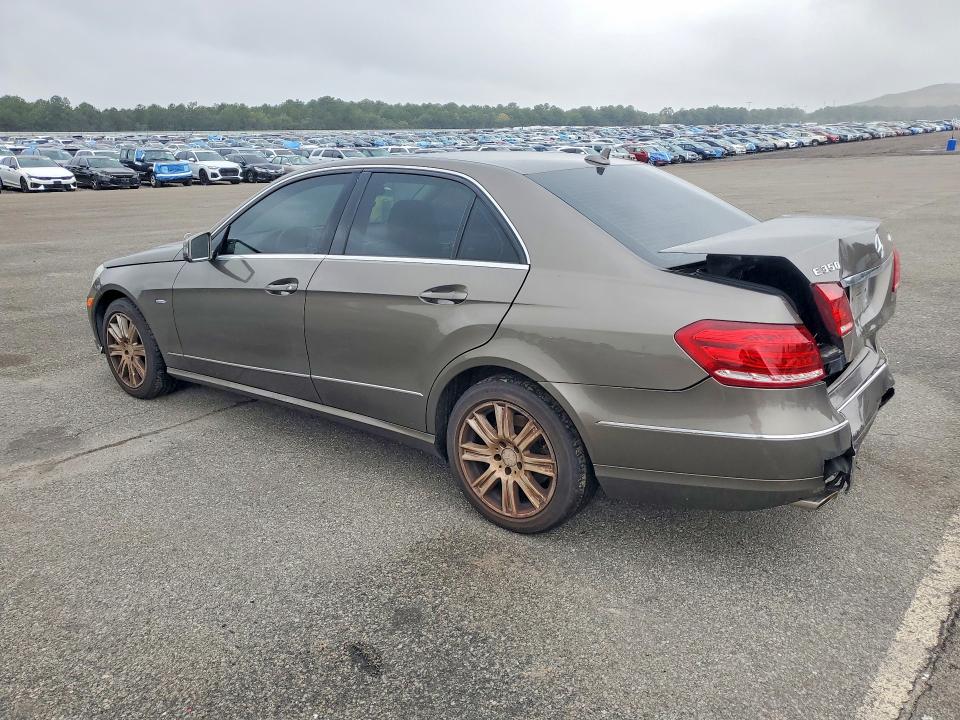 71097546 :رقم المزاد ، WDDHF8JB1CA535987 vin ، 2012 Mercedes-benz E مزاد بيع