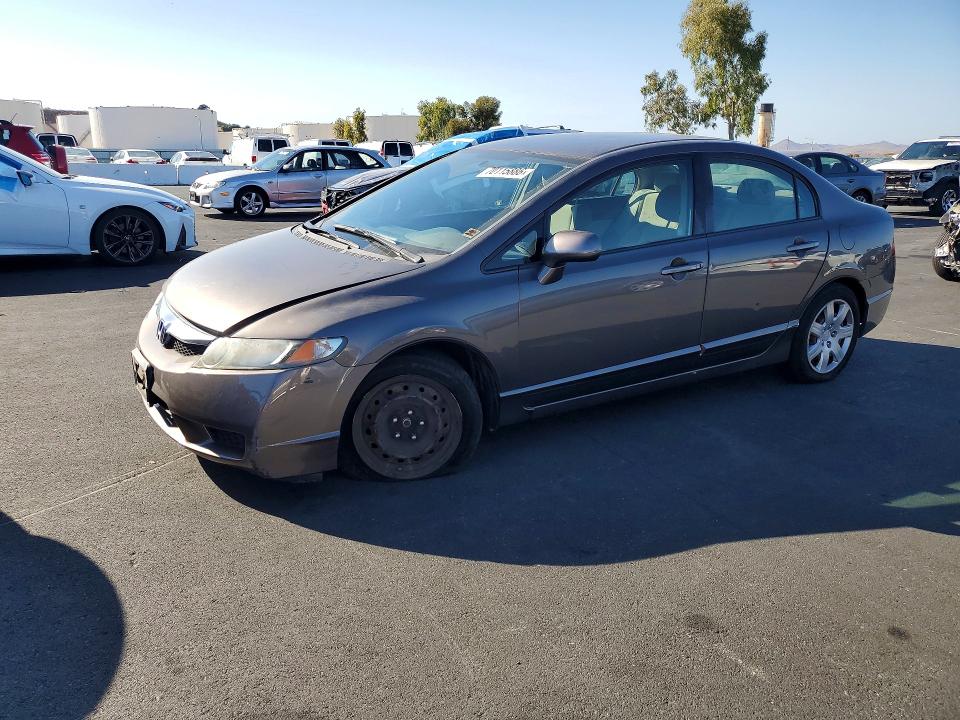 Продажа на аукционе авто 2010 Honda Civic, vin: 19XFA1F50AE058666, номер лота: 70115886