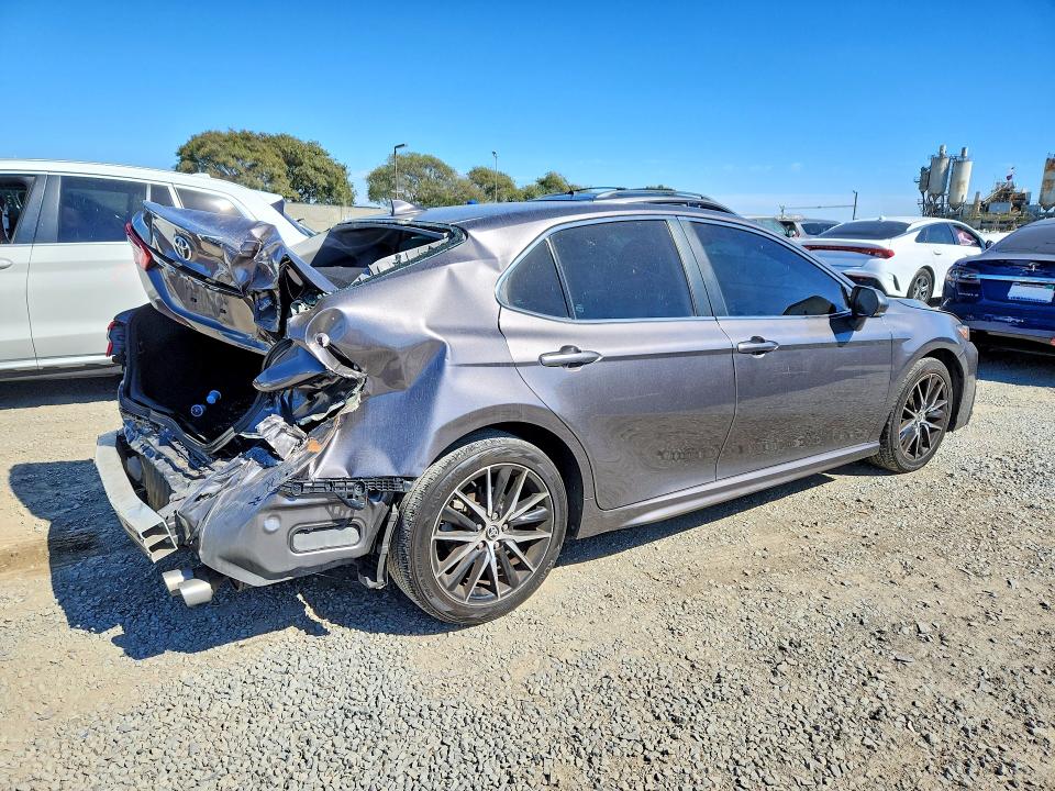 2023 Toyota Camry მანქანა იყიდება აუქციონზე, vin: 4T1G11AK4PU751554, აუქციონის ნომერი: 67368366